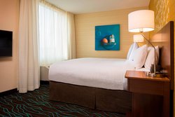  - Fairfield Inn & Suites by Marriott Downtown Calgary