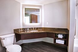  - Marriott Fallsview Hotel & Spa Niagara Falls