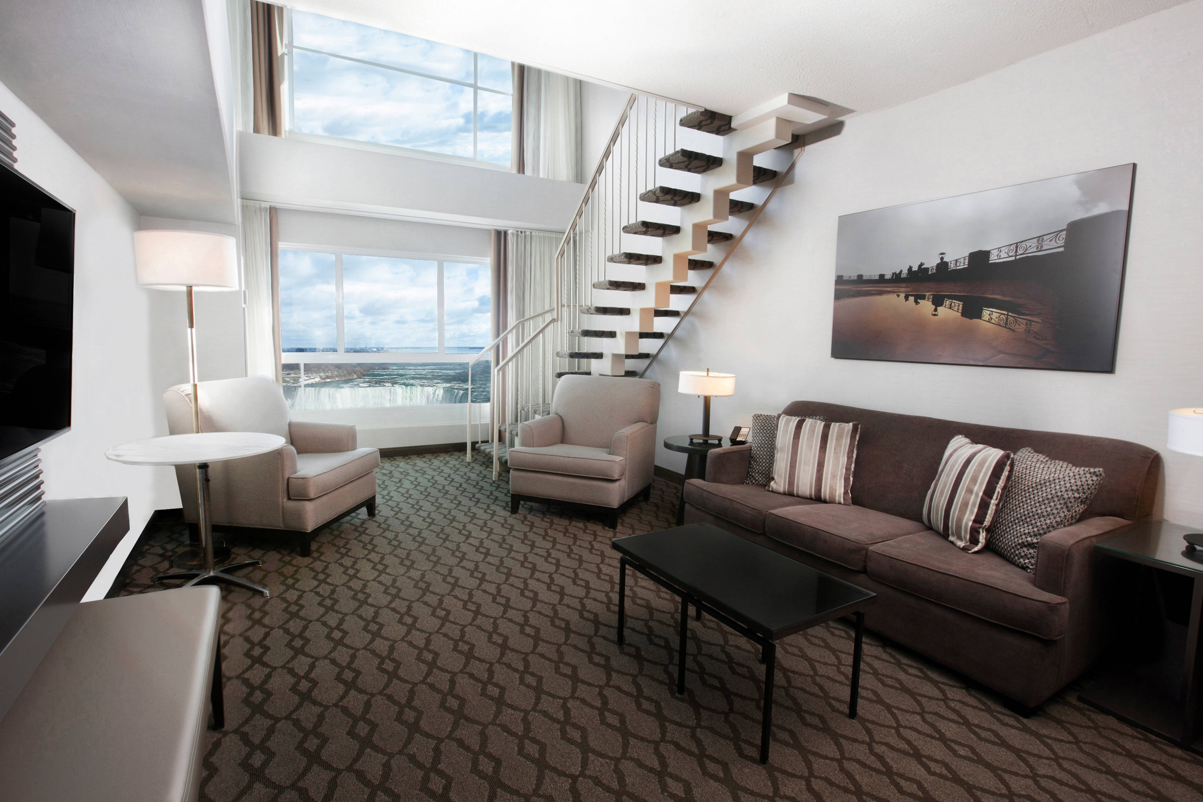 Fallsview Loft Suite Living Area