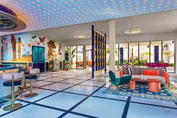  - Moxy Hotel by Marriott South Beach Miami Beach