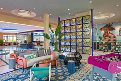  - Moxy Hotel by Marriott South Beach Miami Beach