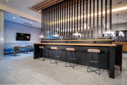  - TownePlace Suites by Marriott Downtown Louisville - I-64, Exit 4