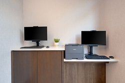  - Residence Inn by Marriott Valencia - I-5, Exit 170