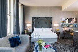  - Renaissance by Marriott Hotel Pittsburgh