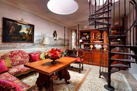 THE GRITTI PALACE VENICE - Photo 30