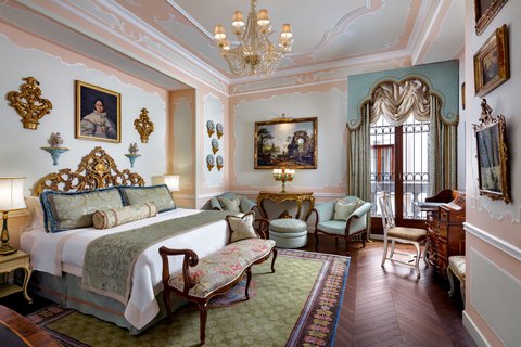 THE GRITTI PALACE VENICE - Photo 41