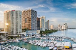  - Marriott Biscayne Bay Hotel & Marina Miami