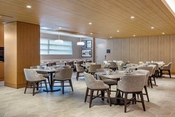  - Sheraton Suites Wilmington - I-95, Exit 7