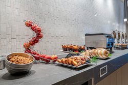  - Sheraton Suites Wilmington - I-95, Exit 7