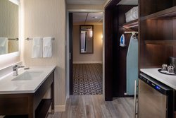  - Marriott St Louis Airport Hotel St Louis - I-70, Exit 236