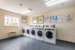  - HomeTowne Studios & Suites Concord - I-85, Exit 49