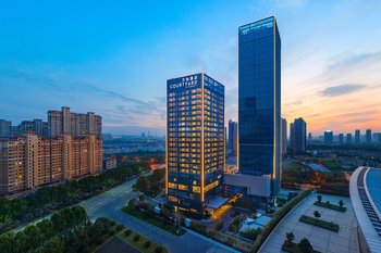 Courtyard Luoyang Marriott