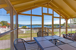  - Half Moon Motel & Cottages Laconia