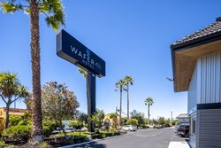  - Wafer 450 Hotel Santa Clara