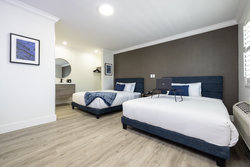  - Wafer 450 Hotel Santa Clara