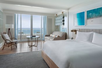 THE RITZ-CARLTON FT LAUDERDALE