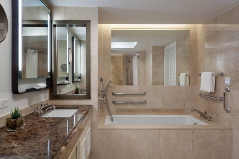 THE RITZ-CARLTON FT LAUDERDALE - Photo 51