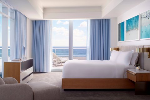 THE RITZ-CARLTON FT LAUDERDALE - Photo 23