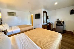  - Scottish Inn North Tonawanda