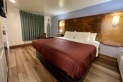  - Scottish Inn North Tonawanda