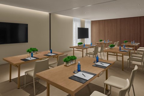 THE MADRID EDITION - Photo 92