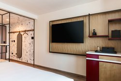  - Renaissance Hotel at Tangra Flushing - I-678, Exit 13