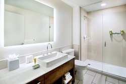  - Element Hotel Peninsula Town Center Hampton - I-64, Exit 263