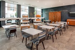  - Element Hotel Peninsula Town Center Hampton - I-64, Exit 263