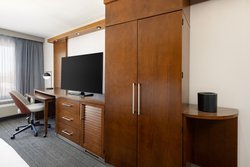  - Courtyard by Marriott Hotel Woodland Hills