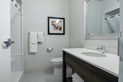  - Amsterdam Inn & Suites Florenceville-Bristol