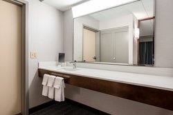  - Courtyard by Marriott Hotel Columbus Airport - I-670, Exit 9