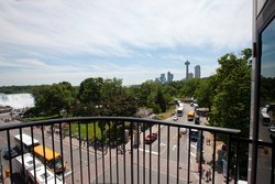  - Sheraton Hotel Niagara Falls