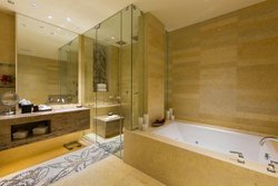  - EB Hotel Miami Springs