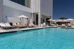  - EB Hotel Miami Springs