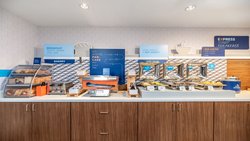  - Holiday Inn Express & Suites Fremont - I-880, Exit 15