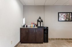  - Red Roof Inn South Birmingham - I-65, Exit 252