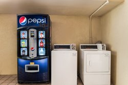  - Red Roof Inn South Birmingham - I-65, Exit 252