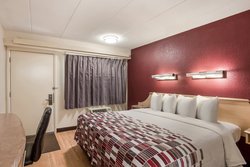  - Red Roof Inn Trevose - I-276, Exit 351 & 352