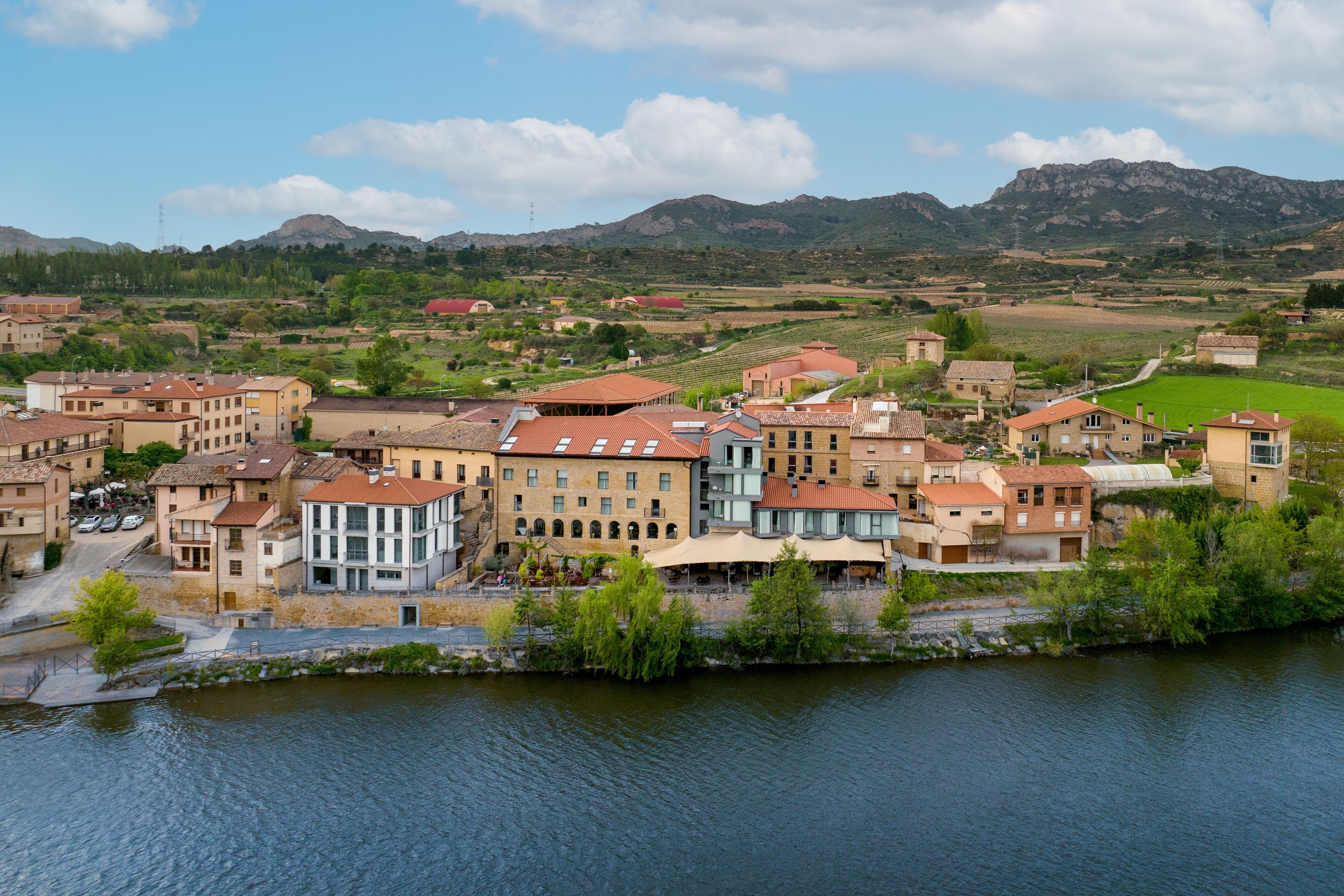 Palacio Tondon, La Rioja Brinas in Spain
