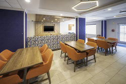  - Holiday Inn Express & Suites Suwanee