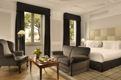 HOTEL SPLENDIDE ROYAL ROMA - Photo 12