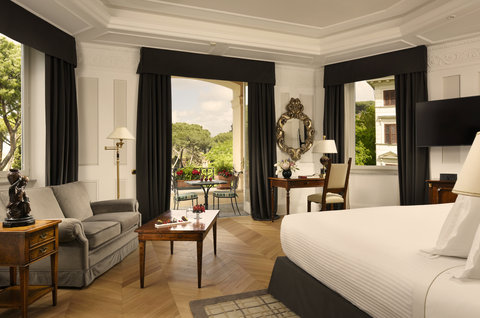 HOTEL SPLENDIDE ROYAL ROMA - Photo 8