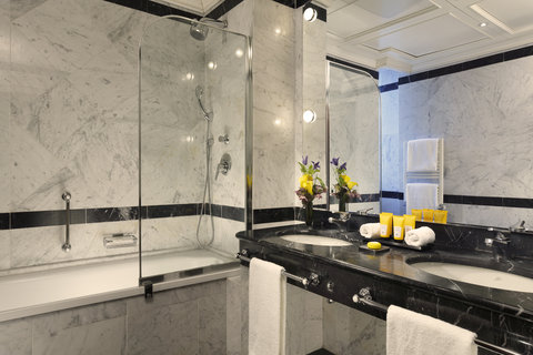 HOTEL SPLENDIDE ROYAL ROMA - Photo 20