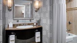  - Hotel AKA Back Bay Boston