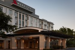  - Marriott Hotel Airport South Austin - I-35, Exit 230