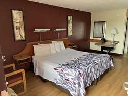  - Red Roof Inn Norfolk Airport Virginia Beach - I-64, Exit 282