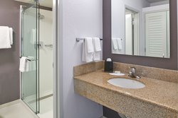  - Courtyard by Marriott Troy - I-75, Exit 67