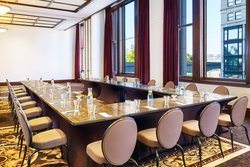  - Aloft Apartments at the David Whitney Detroit