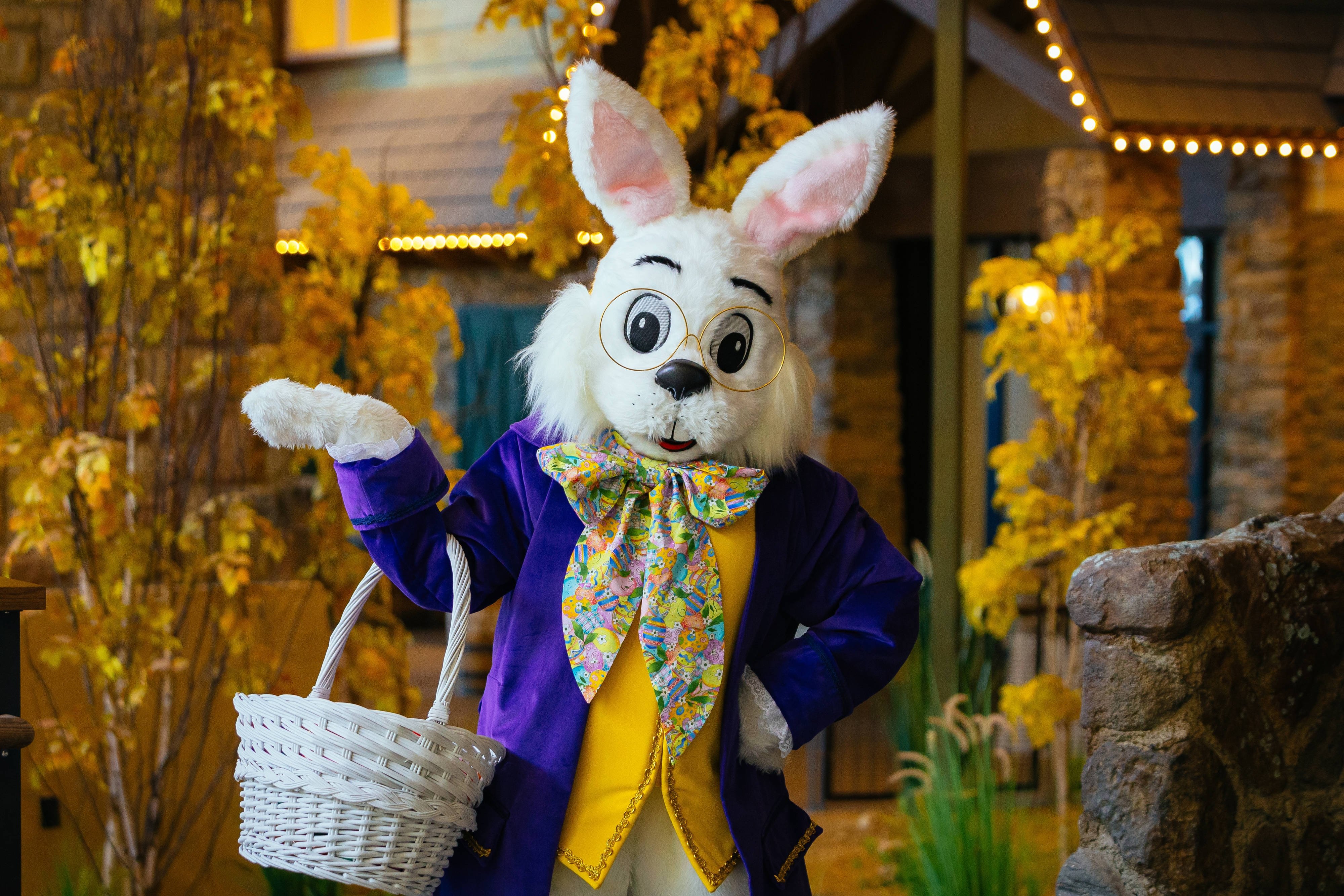 Gaylord Rockies Easter Bunny