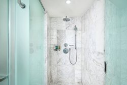  - JW Marriott Hotel Parq Vancouver